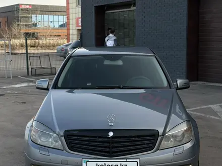 Mercedes-Benz C 180 2008 года за 5 950 000 тг. в Караганда – фото 2