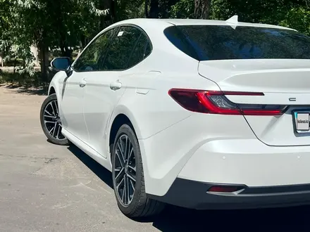 Toyota Camry 2025 года за 19 200 000 тг. в Астана – фото 8