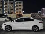 Hyundai Elantra 2018 года за 4 600 000 тг. в Актау