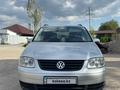 Volkswagen Touran 2003 годаfor4 300 000 тг. в Алматы