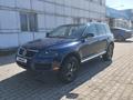 Volkswagen Touareg 2006 года за 5 500 000 тг. в Алматы