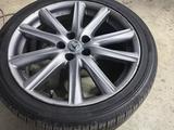 Диски 19 от lexus l10 fsport, с летней резиной за 290 000 тг. в Алматы – фото 3