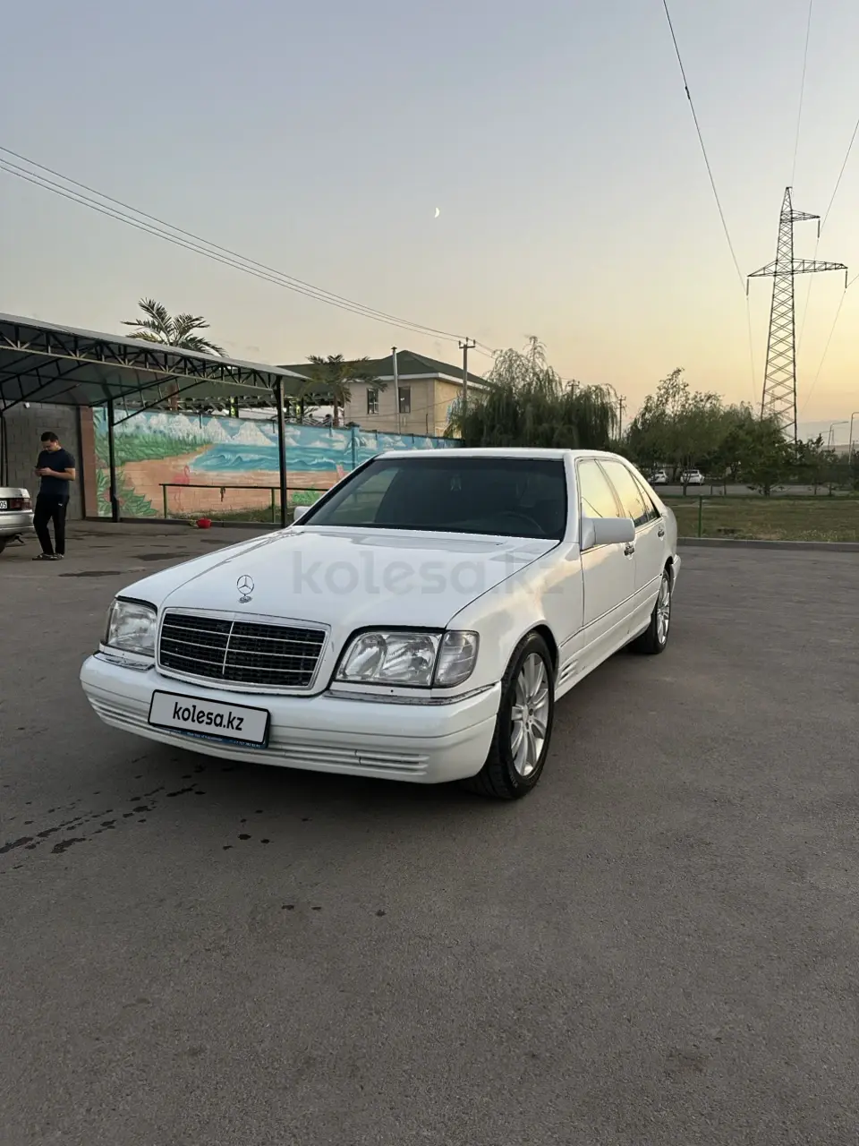 Mercedes-Benz S-Class, 1992
