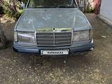 Mercedes-Benz E 200 1991 годаүшін1 500 000 тг. в Караганда