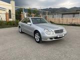 Mercedes-Benz E 320 2002 годаүшін5 200 000 тг. в Алматы – фото 2