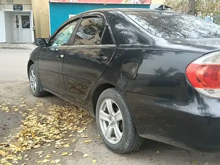 Toyota Camry 2005 года за 6 000 000 тг. в Семей – фото 4