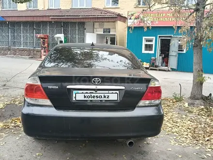 Toyota Camry 2005 года за 6 000 000 тг. в Семей – фото 5