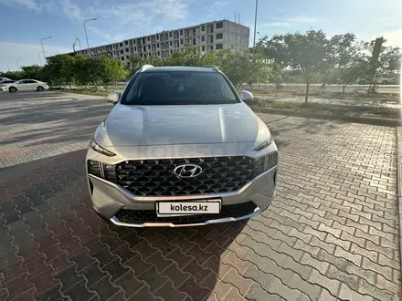 Hyundai Santa Fe 2023 года за 19 000 000 тг. в Актау