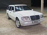 Mercedes-Benz E 200 1993 годаfor1 400 000 тг. в Кызылорда
