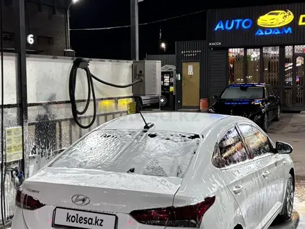 Hyundai Accent 2022 года за 6 600 000 тг. в Алматы – фото 5