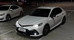Toyota Camry 2021 года за 12 000 000 тг. в Актау