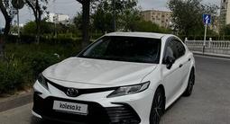 Toyota Camry 2021 года за 12 000 000 тг. в Актау – фото 2