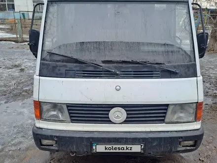 Mercedes-Benz MB 100 1994 года за 600 000 тг. в Павлодар