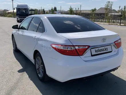 Toyota Camry 2015 года за 9 000 000 тг. в Атырау – фото 6