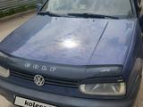 Volkswagen Golf 1993 годаүшін1 300 000 тг. в Астана