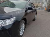 Toyota Camry 2016 года за 12 000 000 тг. в Астана – фото 2