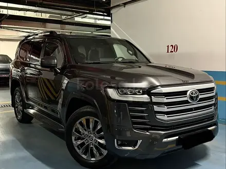 Toyota Land Cruiser 2022 года за 49 000 000 тг. в Алматы – фото 3