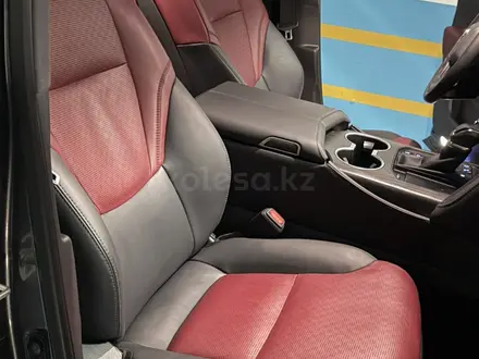 Toyota Land Cruiser 2022 года за 49 000 000 тг. в Алматы – фото 12