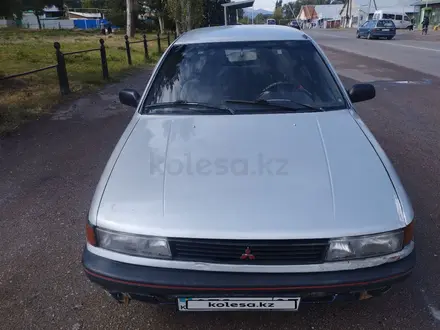 Mitsubishi Lancer 1990 года за 550 000 тг. в Есик – фото 3