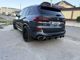 BMW X5 2019 года за 26 000 000 тг. в Шымкент – фото 3