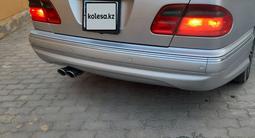 Mercedes-Benz E 320 2001 годаүшін5 500 000 тг. в Актау – фото 4