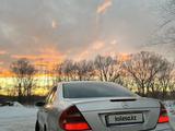 Mercedes-Benz E 240 2004 годаүшін5 800 000 тг. в Усть-Каменогорск – фото 5