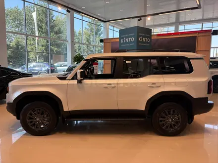 Toyota Land Cruiser Prado Comfort+ 2025 года за 33 490 000 тг. в Алматы – фото 4