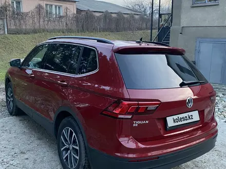 Volkswagen Tiguan 2019 года за 13 000 000 тг. в Алматы – фото 3
