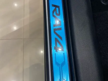 Toyota RAV4 2023 года за 18 922 000 тг. в Астана – фото 9