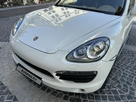 Porsche Cayenne 2011 года за 15 800 000 тг. в Алматы – фото 9