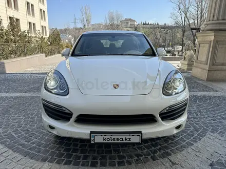 Porsche Cayenne 2011 года за 15 800 000 тг. в Алматы – фото 2