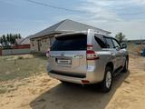 Toyota Land Cruiser Prado 2014 года за 17 000 000 тг. в Актобе – фото 2