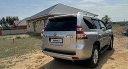 Toyota Land Cruiser Prado 2014 года за 17 000 000 тг. в Актобе – фото 2