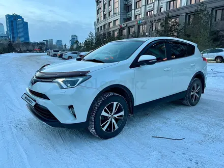 Toyota RAV4 2017 года за 12 700 000 тг. в Астана – фото 25