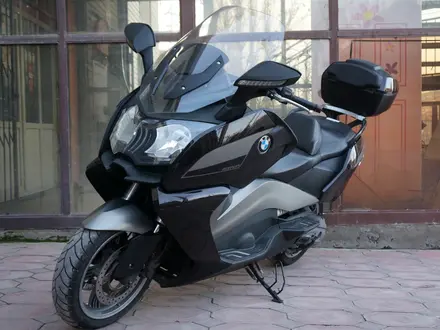 BMW  C650GT 2015 года за 3 390 000 тг. в Шымкент