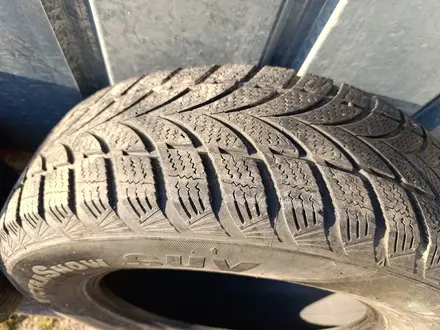 Зимняя резина KUMHO 215 70 R16 за 35 000 тг. в Алматы – фото 2