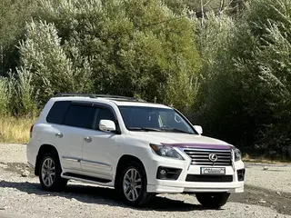Lexus LX 570