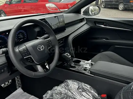 Toyota Camry 2024 года за 17 500 000 тг. в Уральск – фото 5