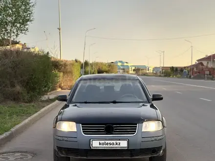 Volkswagen Passat 2003 года за 2 300 000 тг. в Астана – фото 3