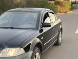 Volkswagen Passat 2003 года за 2 300 000 тг. в Астана – фото 4