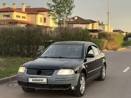 Volkswagen Passat 2003 года за 2 300 000 тг. в Астана – фото 2