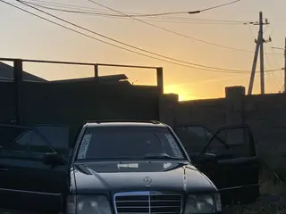 Mercedes-Benz E 280