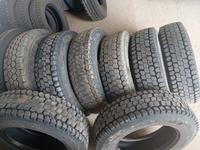 Шины 215/75R17.5 за 145 000 тг. в Атырау