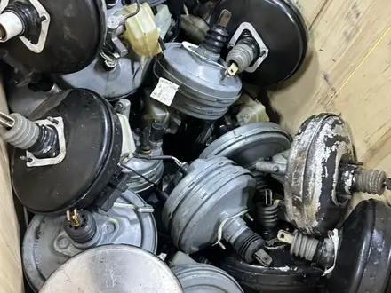 W210 w202 w124 вакуумный усилитель тормозов мерседеса за 20 000 тг. в Алматы