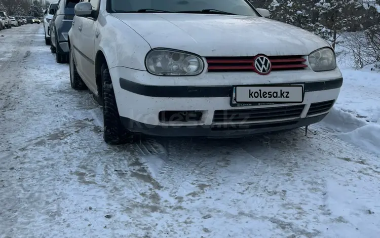 Volkswagen Golf 2001 года за 2 950 000 тг. в Алматы