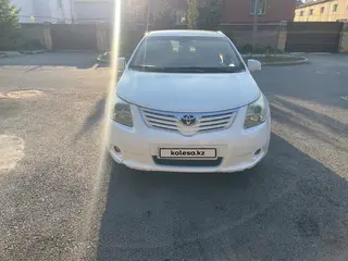 Toyota Avensis, 2010