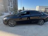 Toyota Camry 2017 годаfor9 000 000 тг. в Шымкент – фото 2