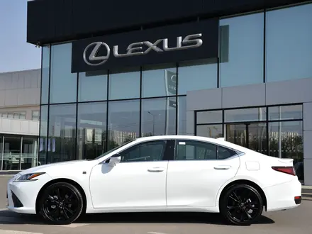 Lexus ES 250 F Sport Design 2025 года за 31 203 900 тг. в Шымкент – фото 3