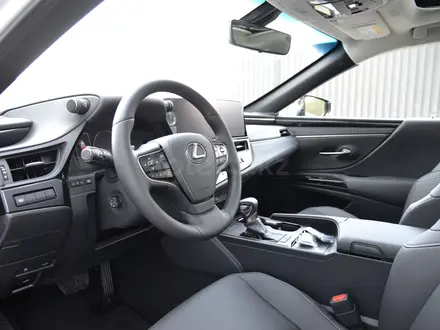 Lexus ES 250 F Sport Design 2025 года за 31 203 900 тг. в Шымкент – фото 12