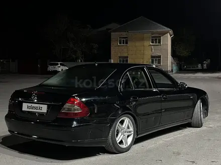 Mercedes-Benz E 200 2008 года за 6 500 000 тг. в Кызылорда – фото 4